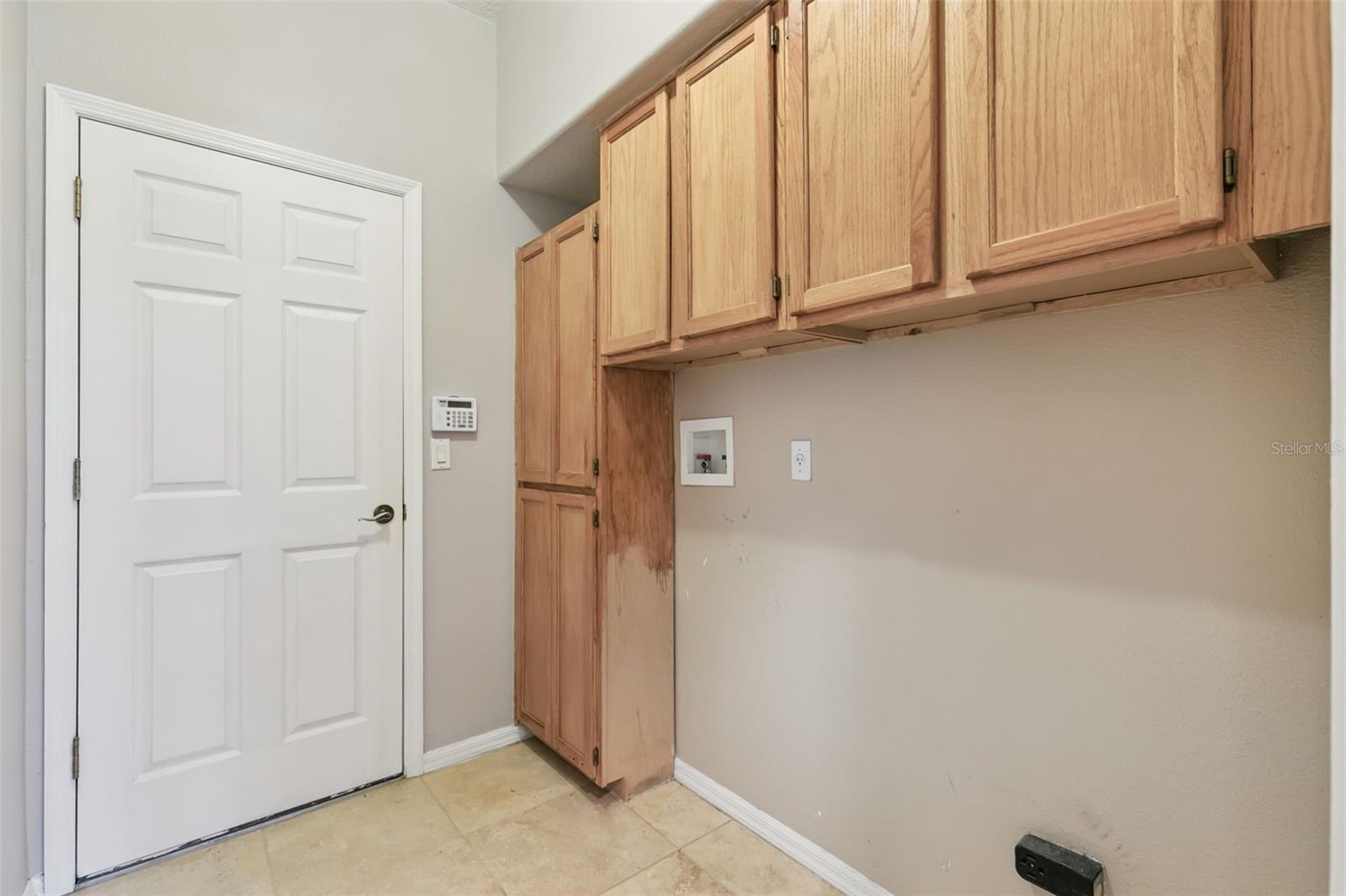 237 STRATHMORE CIR, KISSIMMEE, FL, 34744