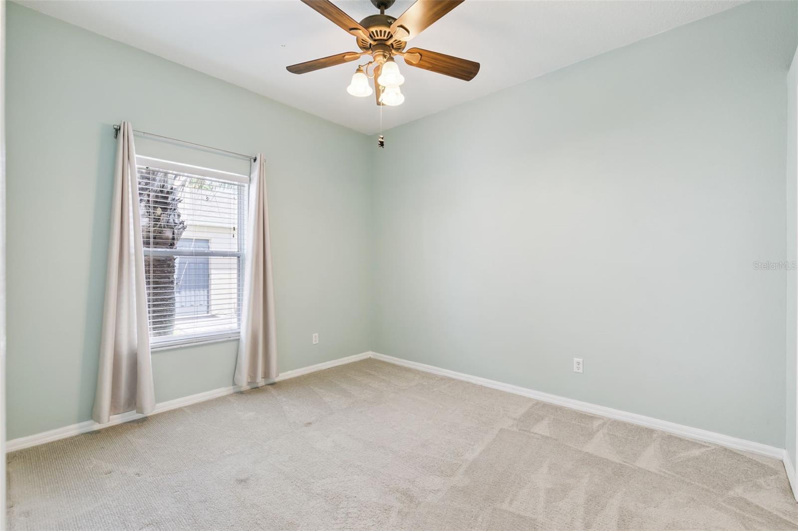 237 STRATHMORE CIR, KISSIMMEE, FL, 34744