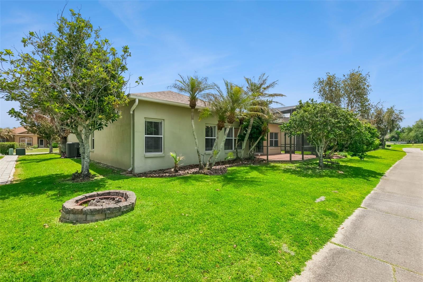 237 STRATHMORE CIR, KISSIMMEE, FL, 34744