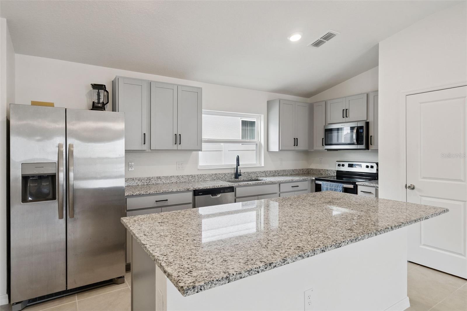 1247 PAPAYA CIR, DAVENPORT, FL, 33897