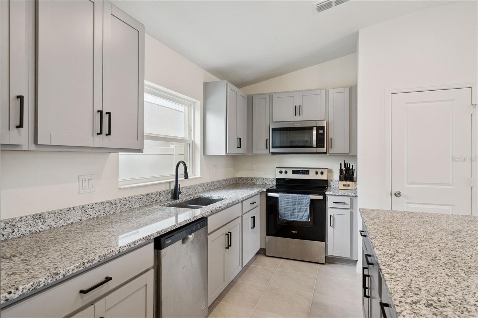 1247 PAPAYA CIR, DAVENPORT, FL, 33897