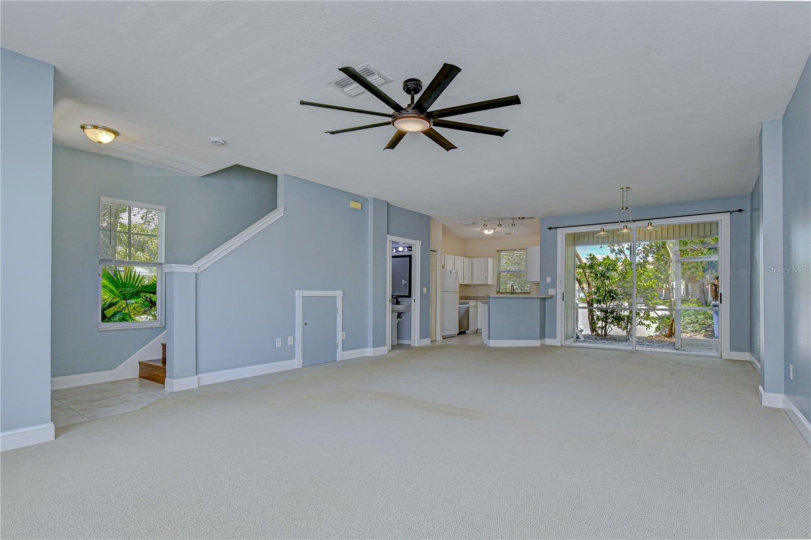 12473 COUNTRY WHITE CIR, TAMPA, FL, 33635