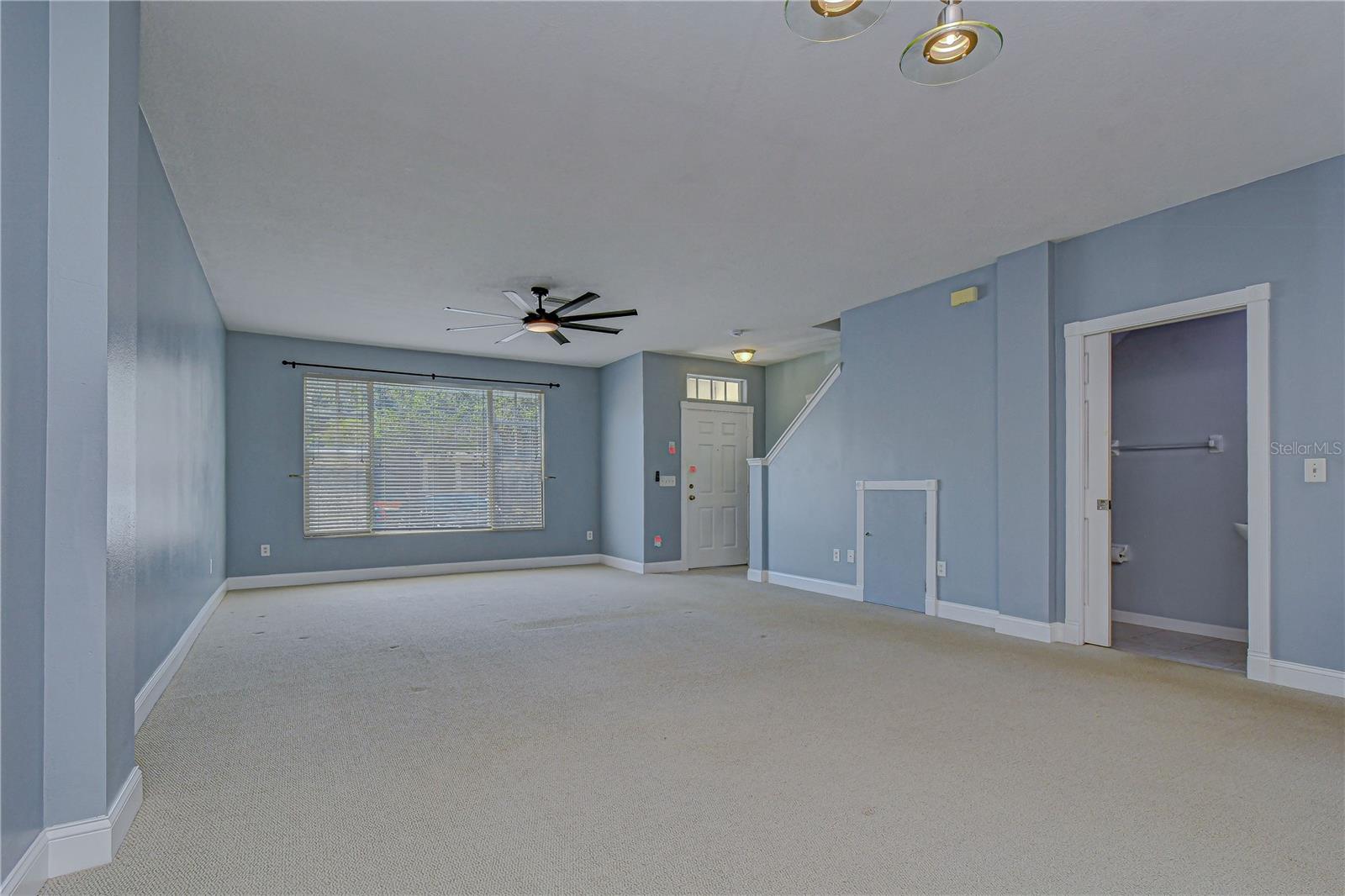 12473 COUNTRY WHITE CIR, TAMPA, FL, 33635