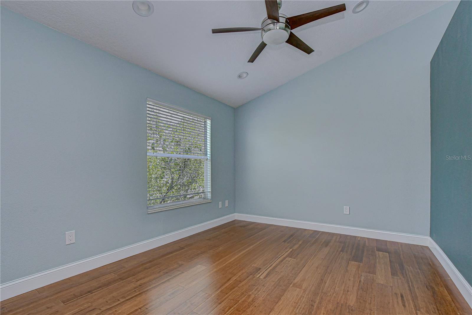 12473 COUNTRY WHITE CIR, TAMPA, FL, 33635