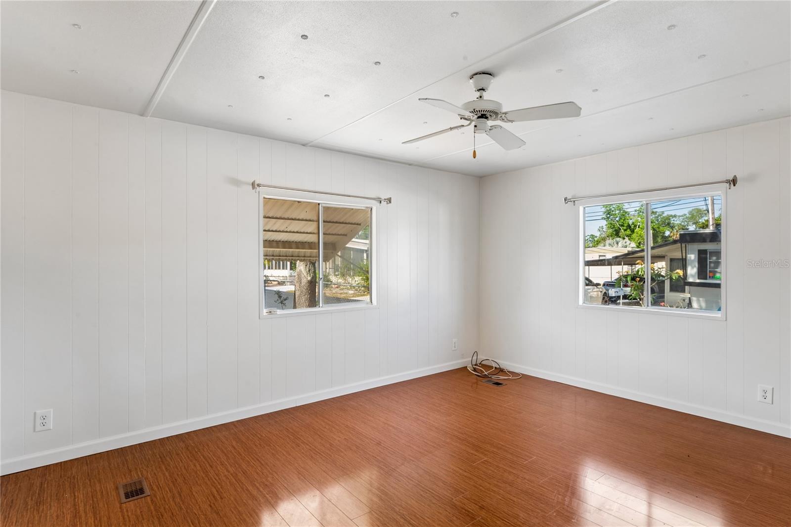 6950 46TH AVE N #1, ST PETERSBURG, FL, 33709