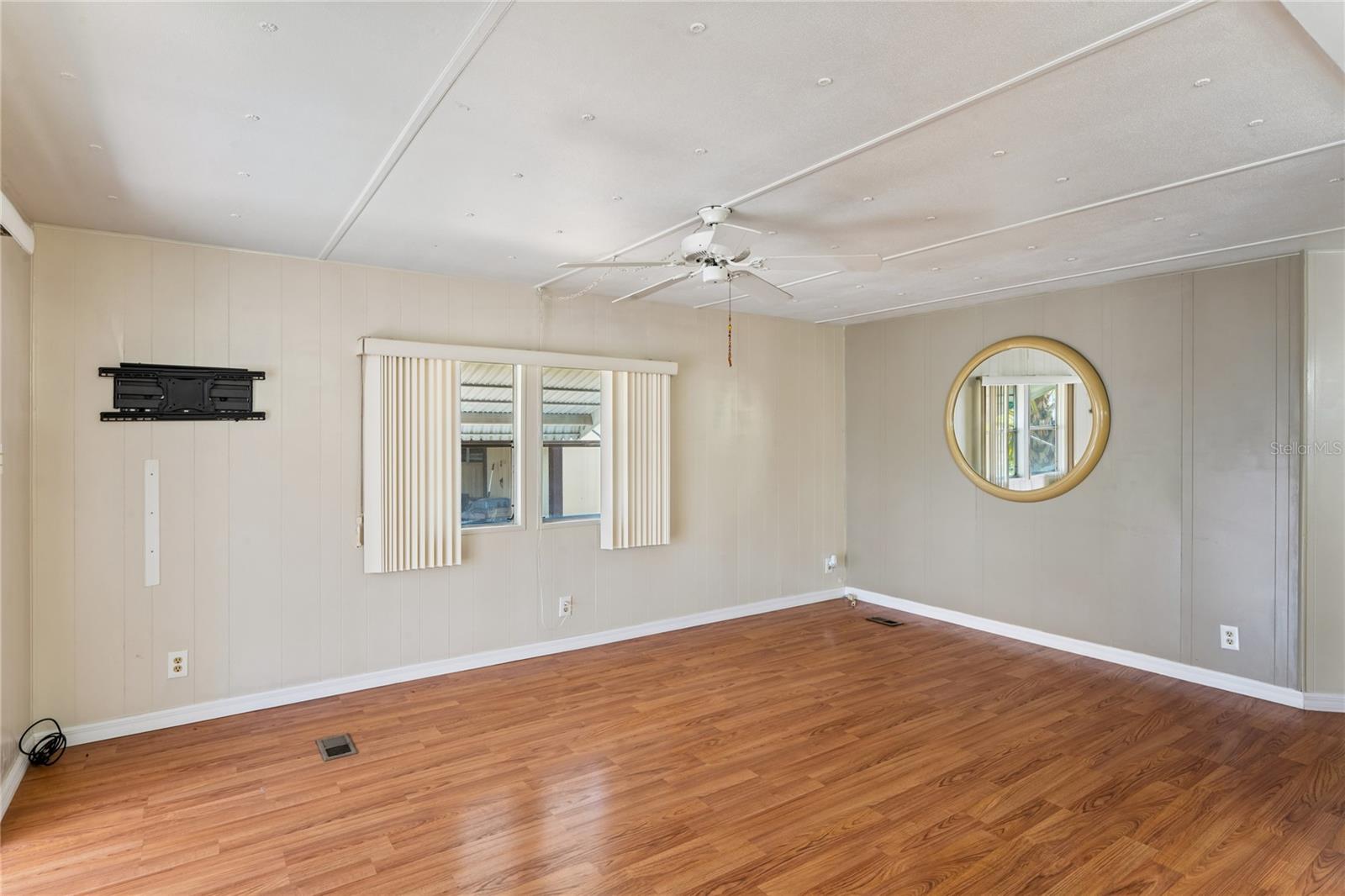 6950 46TH AVE N #1, ST PETERSBURG, FL, 33709