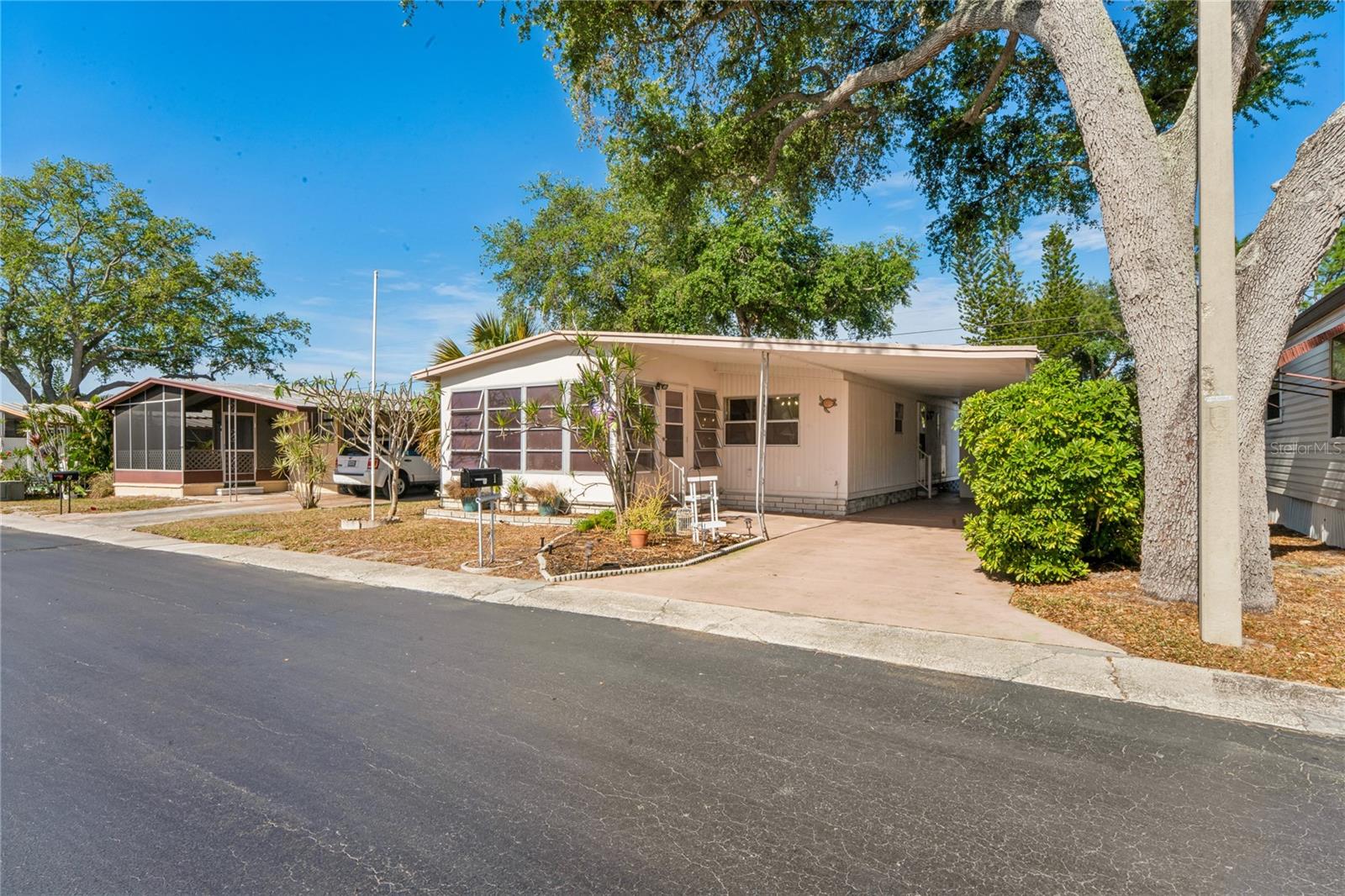 6950 46TH AVE N #1, ST PETERSBURG, FL, 33709