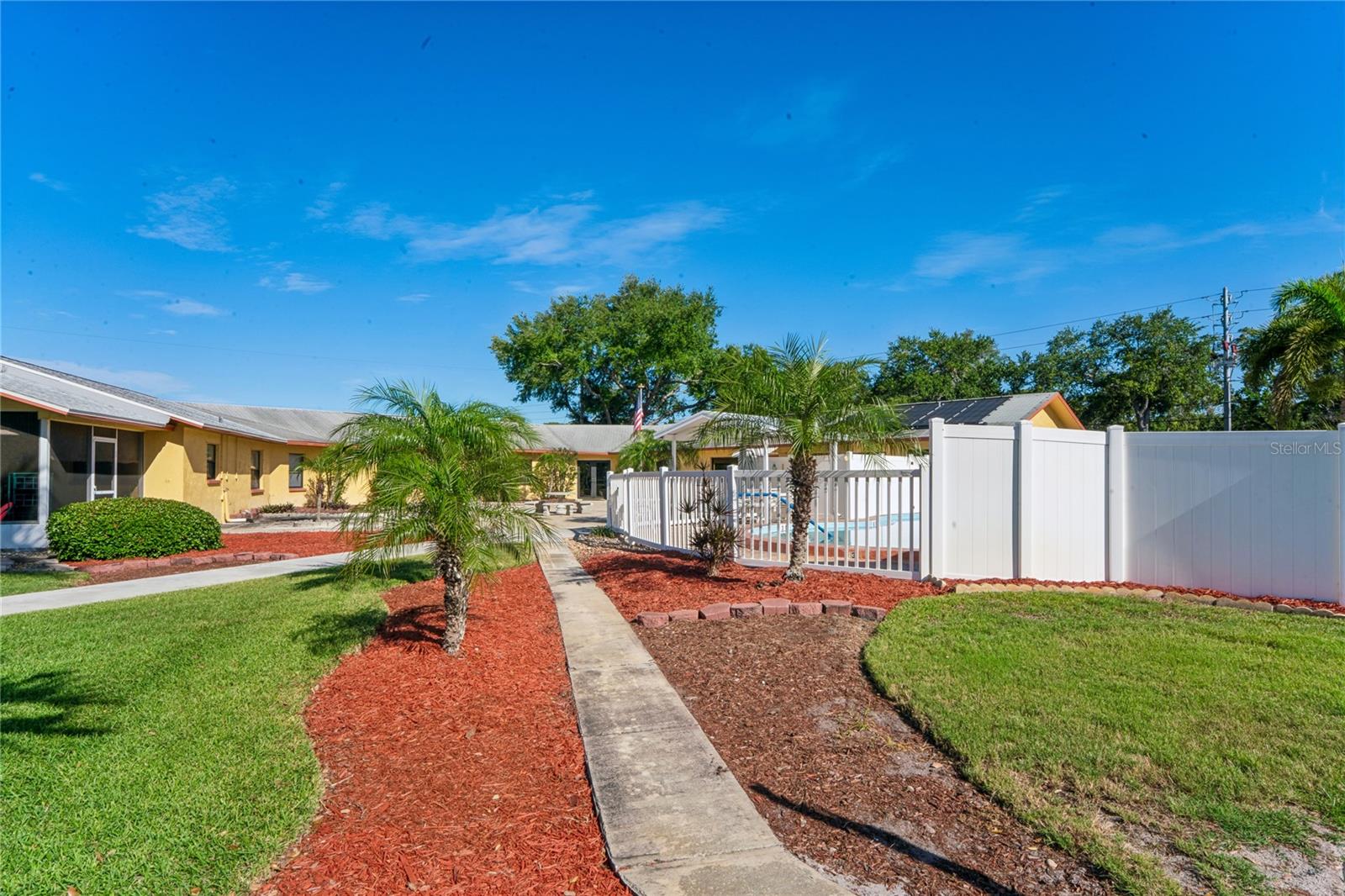 6950 46TH AVE N #1, ST PETERSBURG, FL, 33709