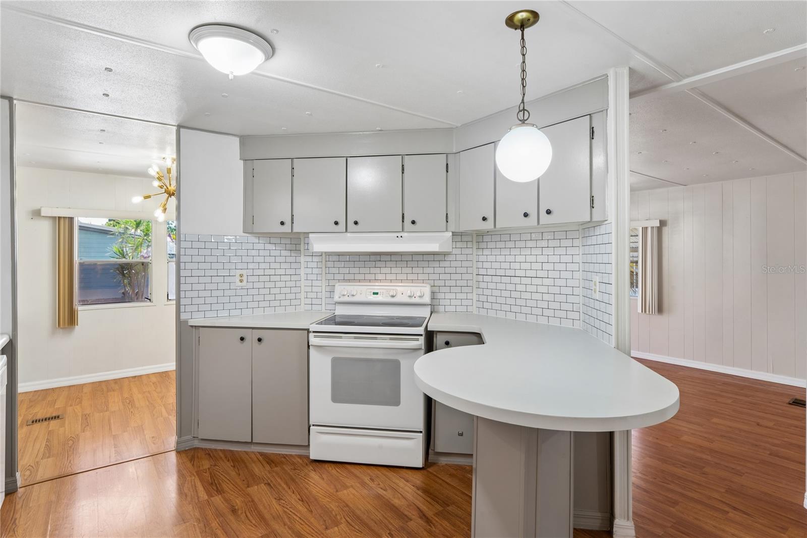 6950 46TH AVE N #1, ST PETERSBURG, FL, 33709