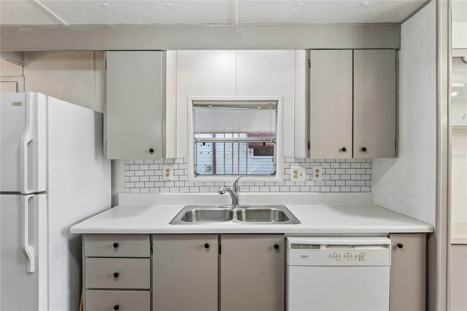 6950 46TH AVE N #1, ST PETERSBURG, FL, 33709