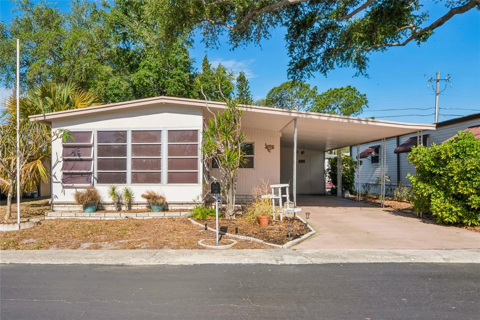 6950 46TH AVE N #1, ST PETERSBURG, FL, 33709