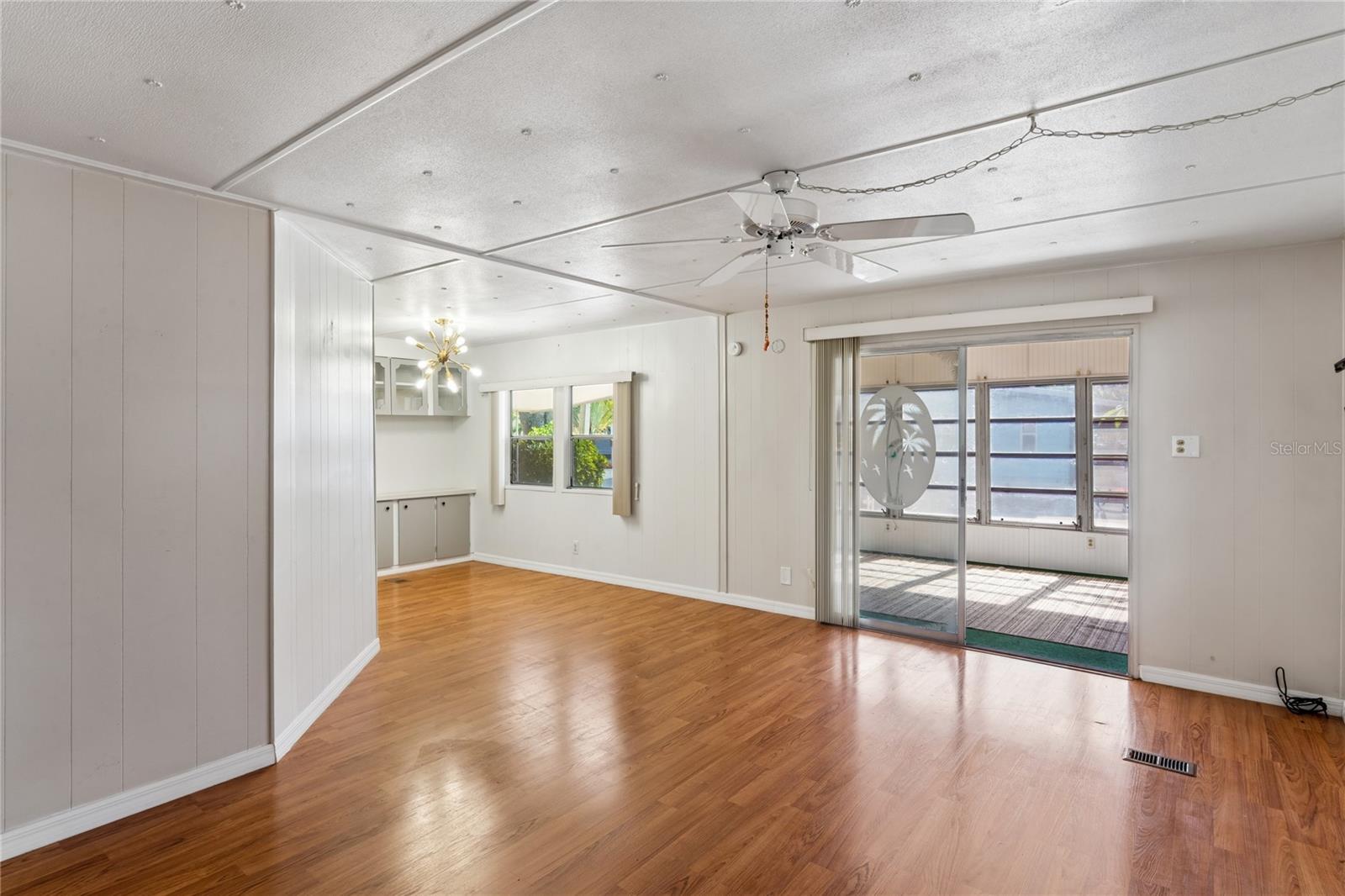6950 46TH AVE N #1, ST PETERSBURG, FL, 33709