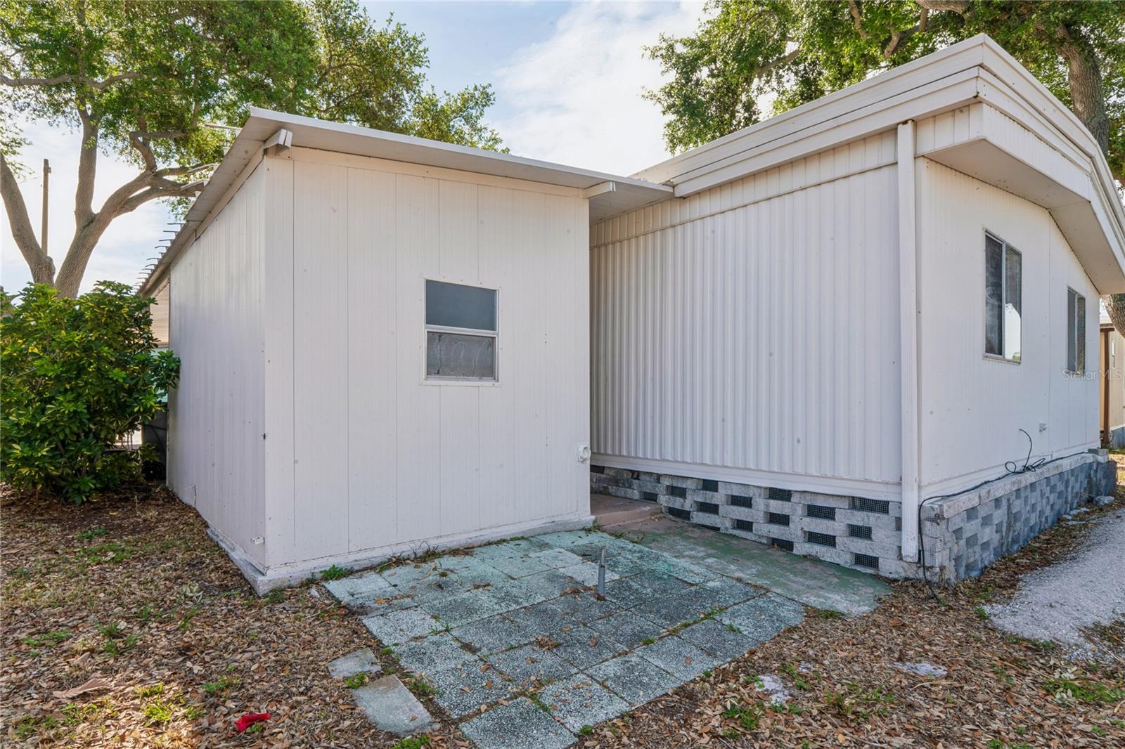 6950 46TH AVE N #1, ST PETERSBURG, FL, 33709