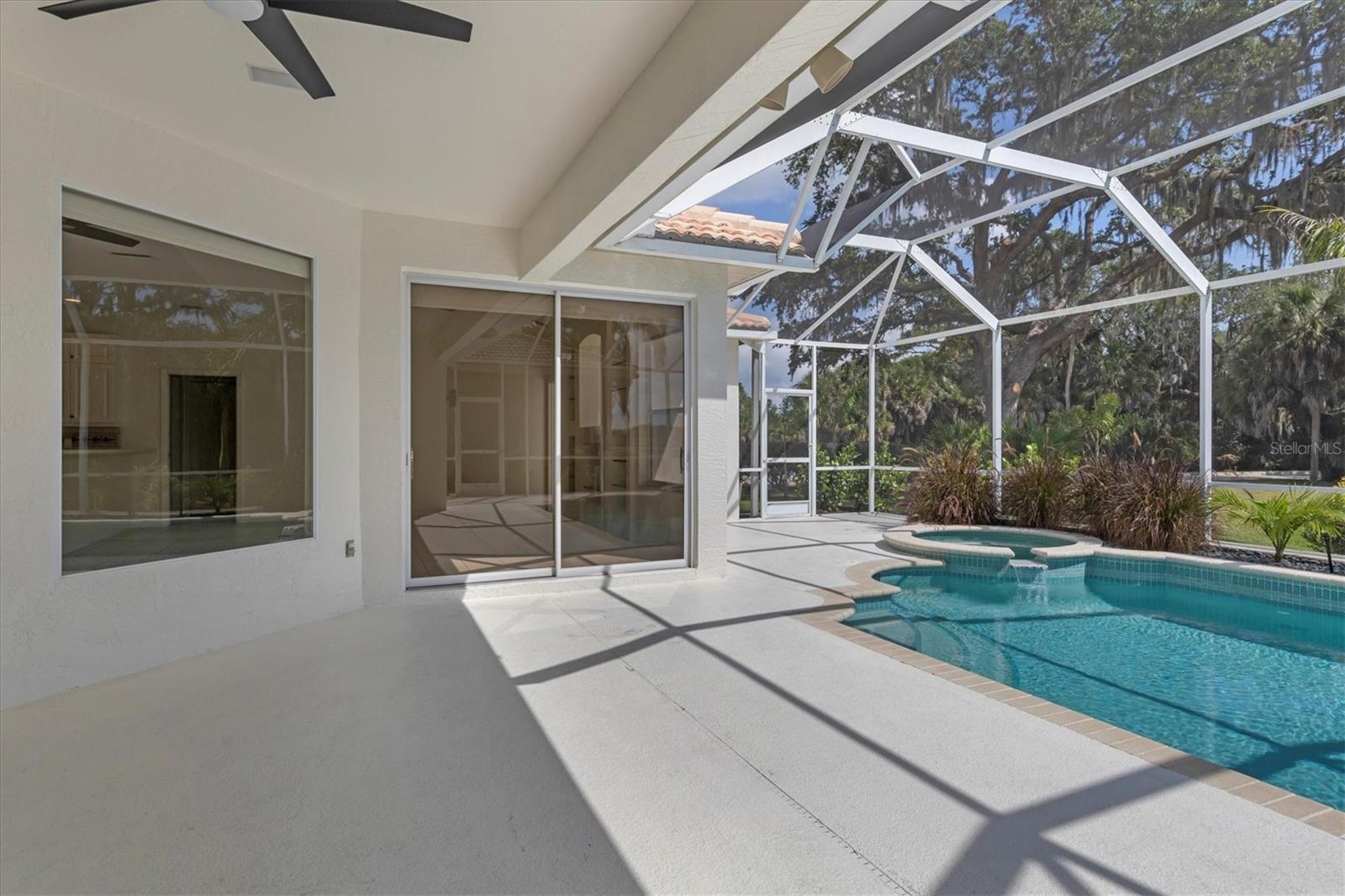 8501 PARK SHORE LN, SARASOTA, FL, 34238