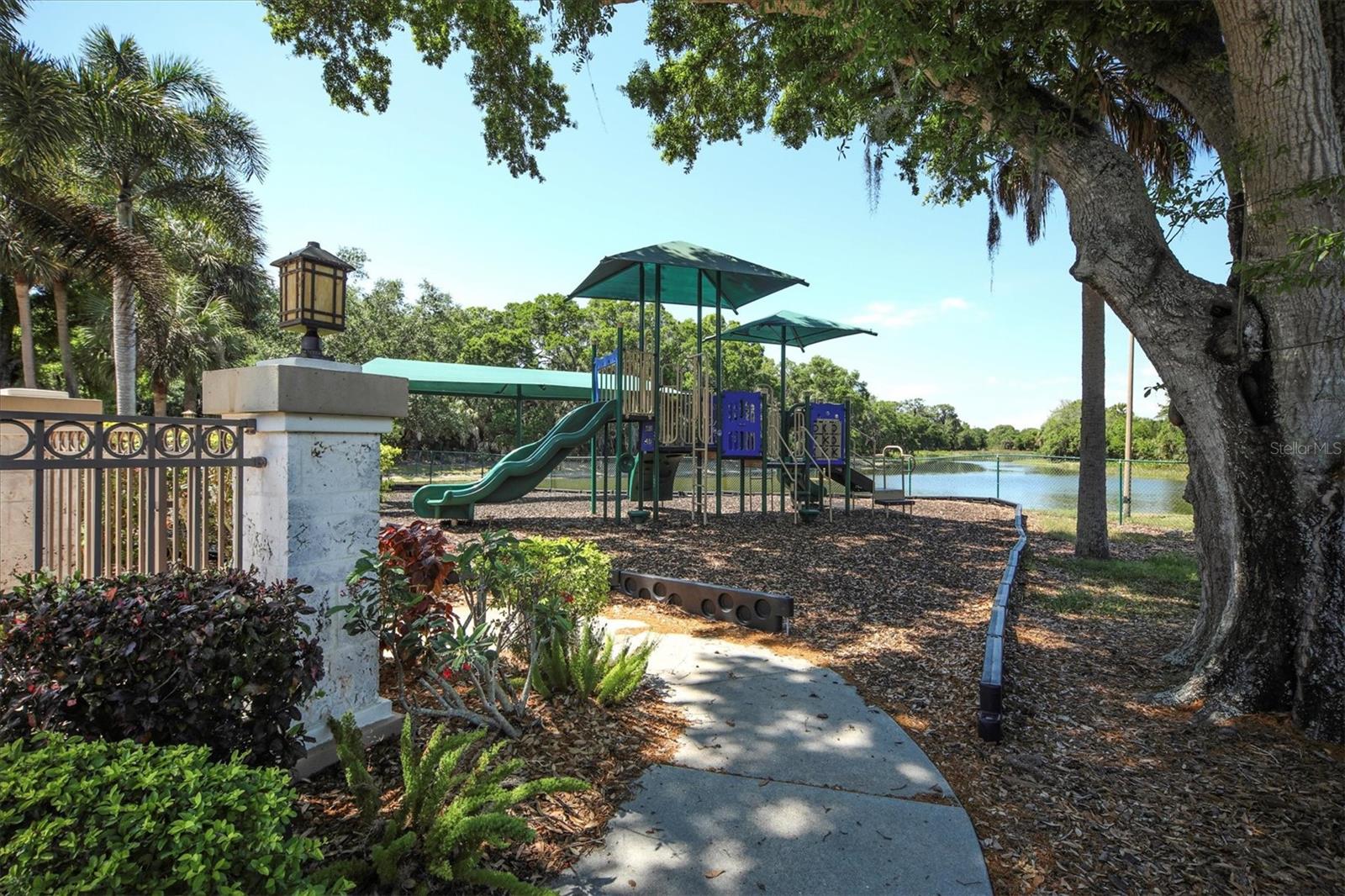 8501 PARK SHORE LN, SARASOTA, FL, 34238
