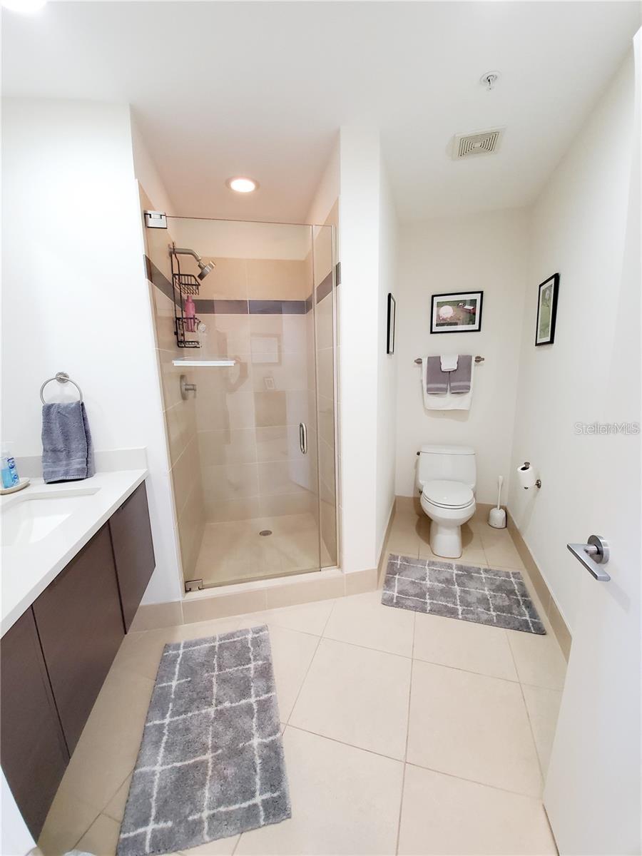 175 1ST ST S #2006, ST PETERSBURG, FL, 33701