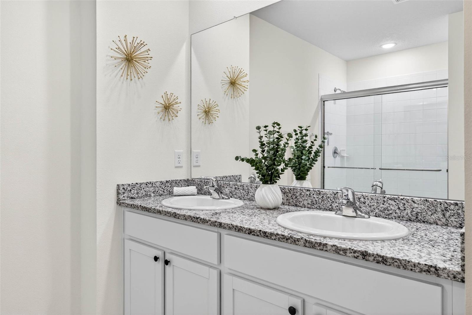 35686 SUNFLOWER HILL DR, ZEPHYRHILLS, FL, 33541