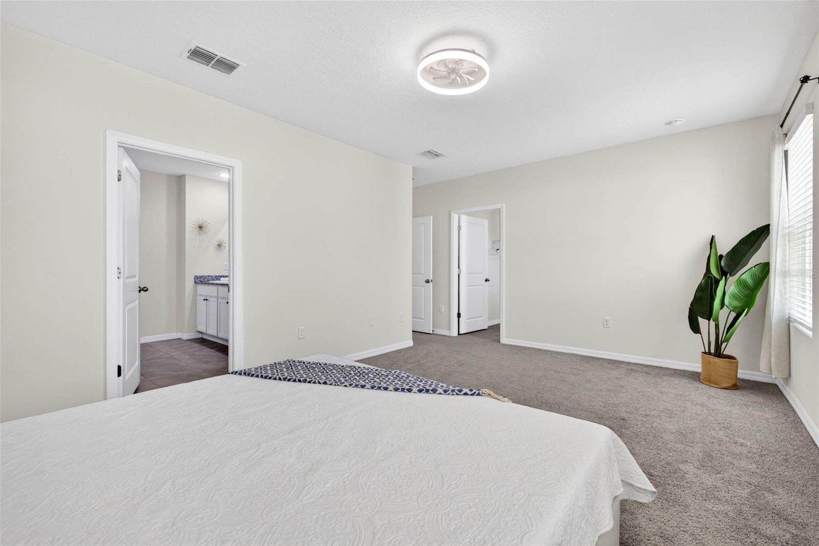 35686 SUNFLOWER HILL DR, ZEPHYRHILLS, FL, 33541