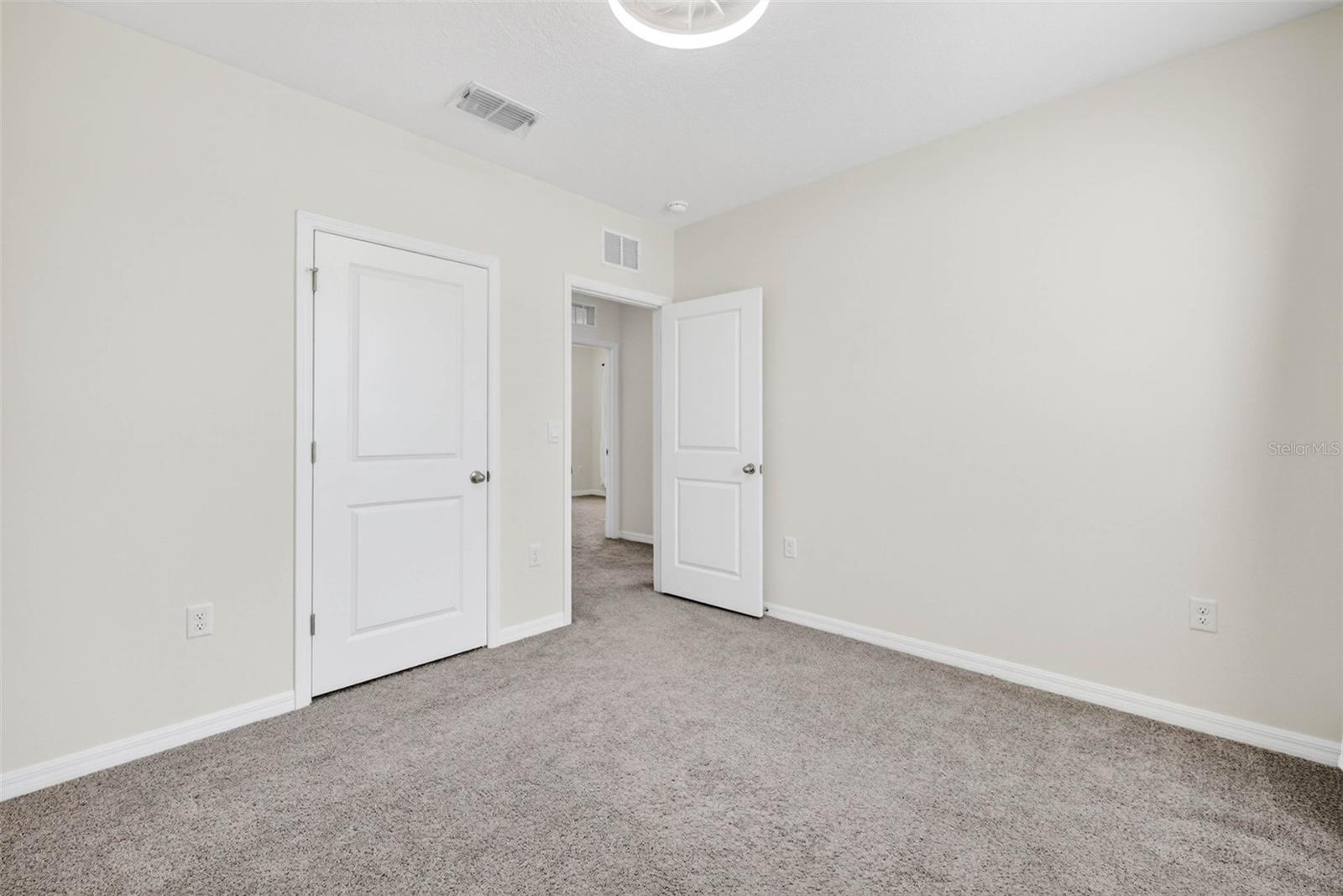 35686 SUNFLOWER HILL DR, ZEPHYRHILLS, FL, 33541