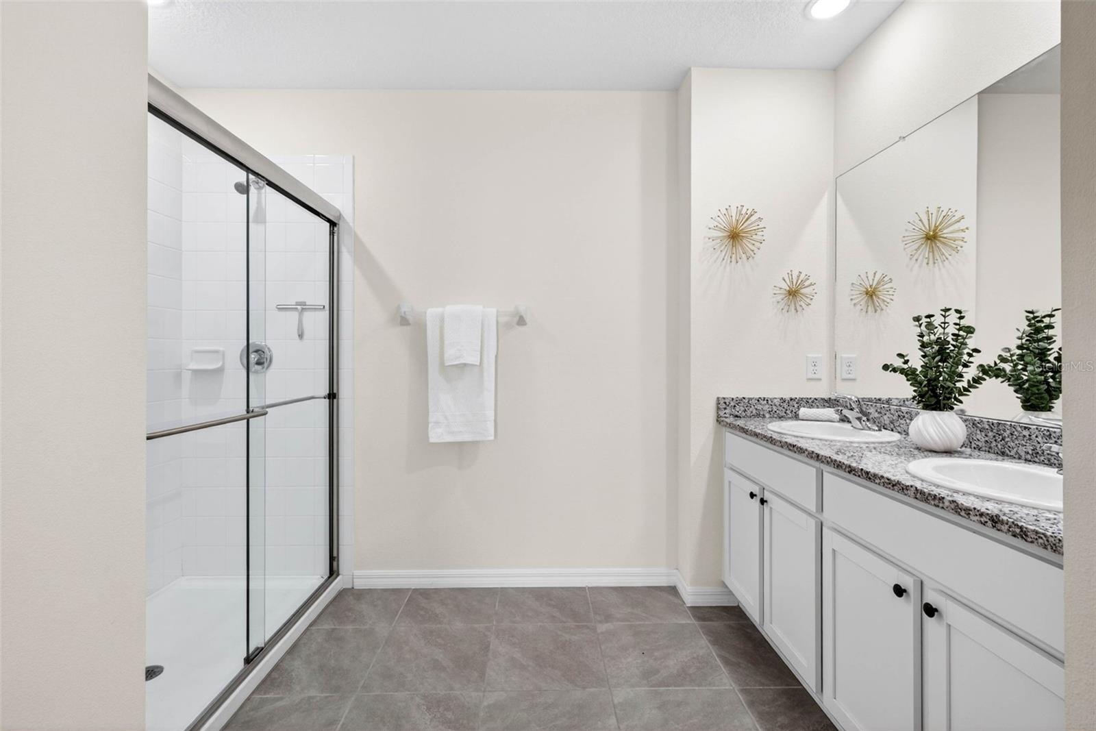 35686 SUNFLOWER HILL DR, ZEPHYRHILLS, FL, 33541