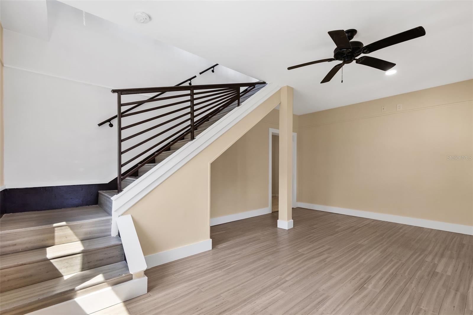 3835 SHORE ACRES BLVD NE, ST PETERSBURG, FL, 33703