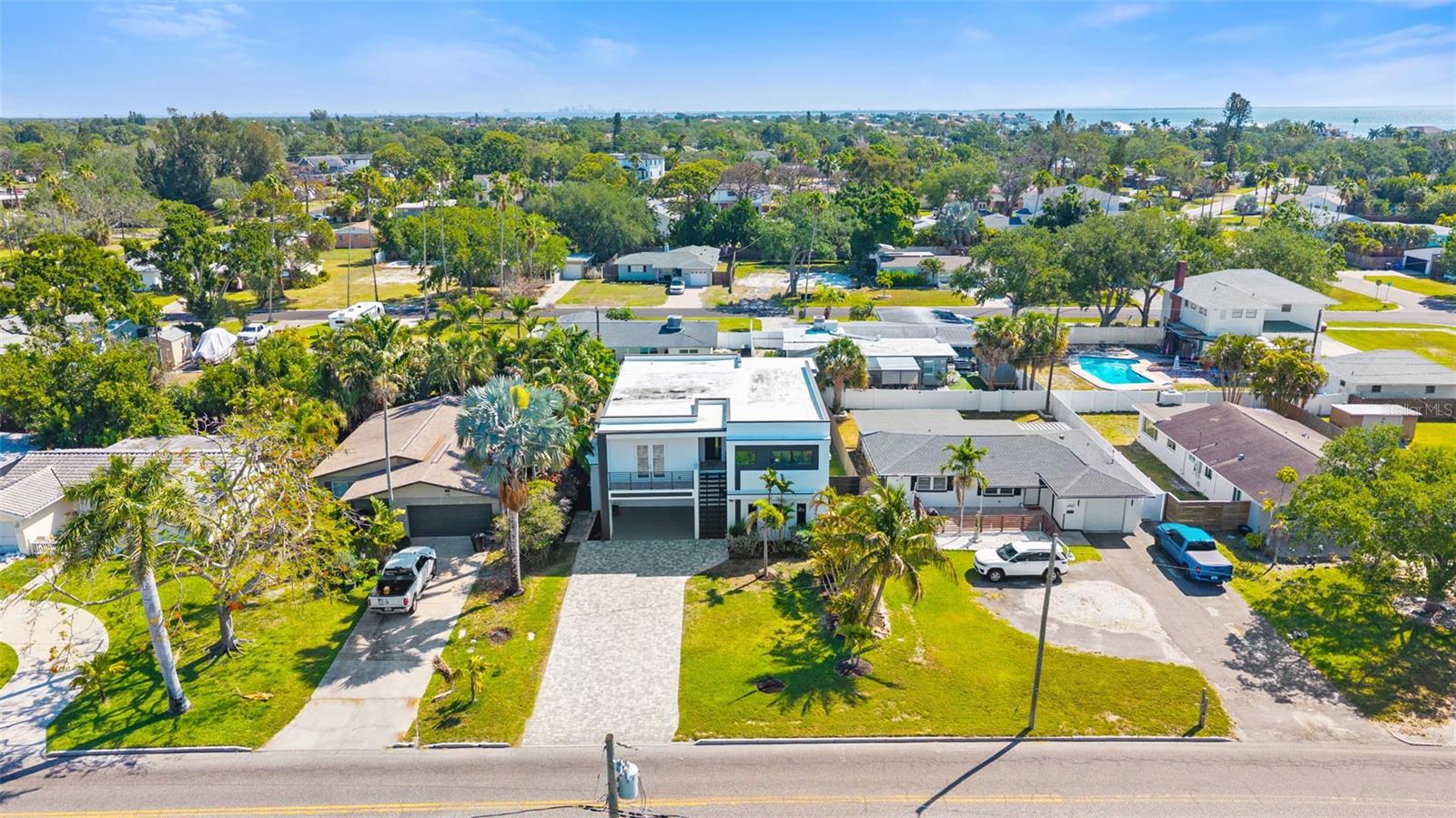 3835 SHORE ACRES BLVD NE, ST PETERSBURG, FL, 33703