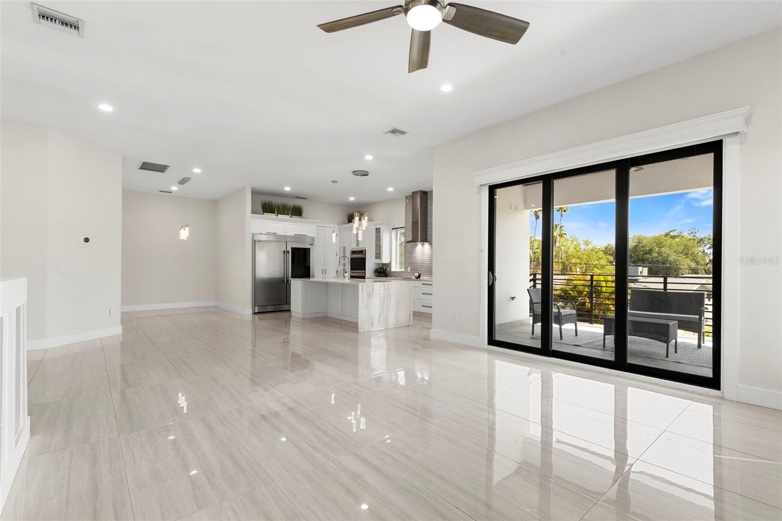 3835 SHORE ACRES BLVD NE, ST PETERSBURG, FL, 33703