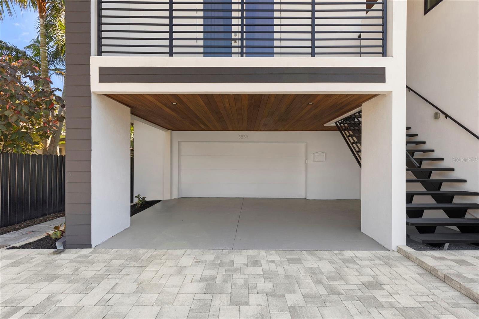 3835 SHORE ACRES BLVD NE, ST PETERSBURG, FL, 33703