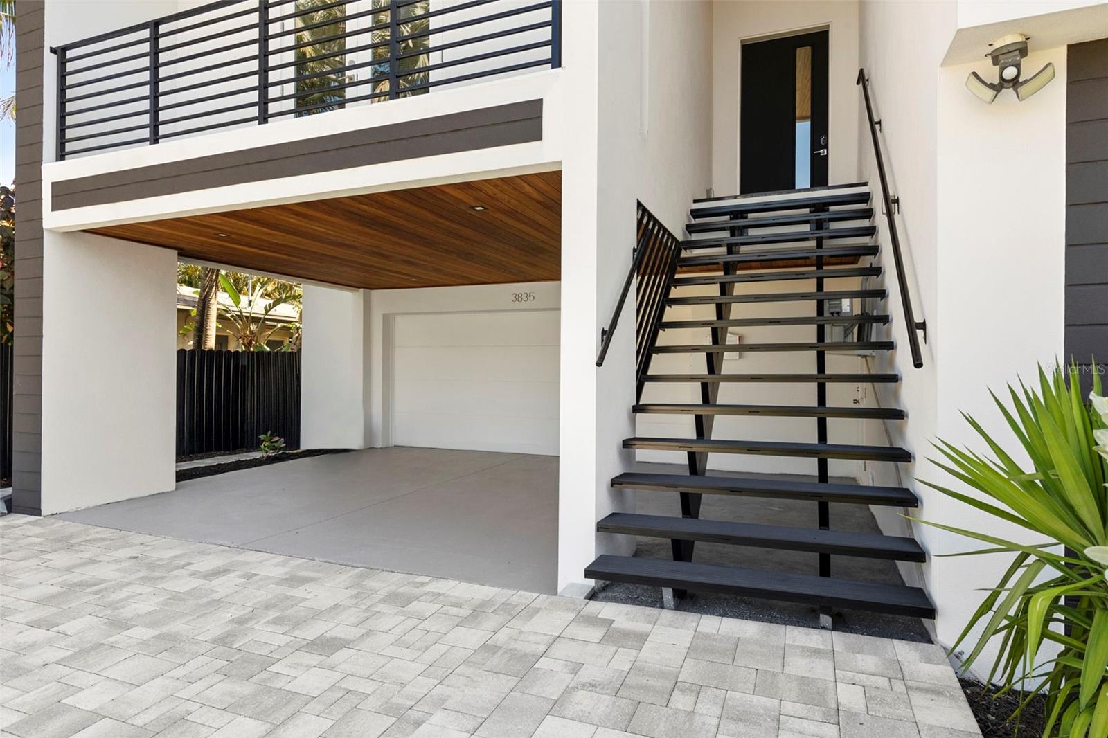 3835 SHORE ACRES BLVD NE, ST PETERSBURG, FL, 33703