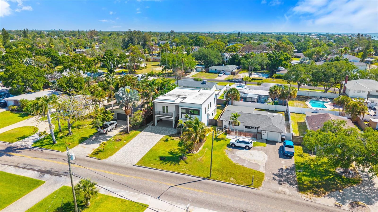 3835 SHORE ACRES BLVD NE, ST PETERSBURG, FL, 33703