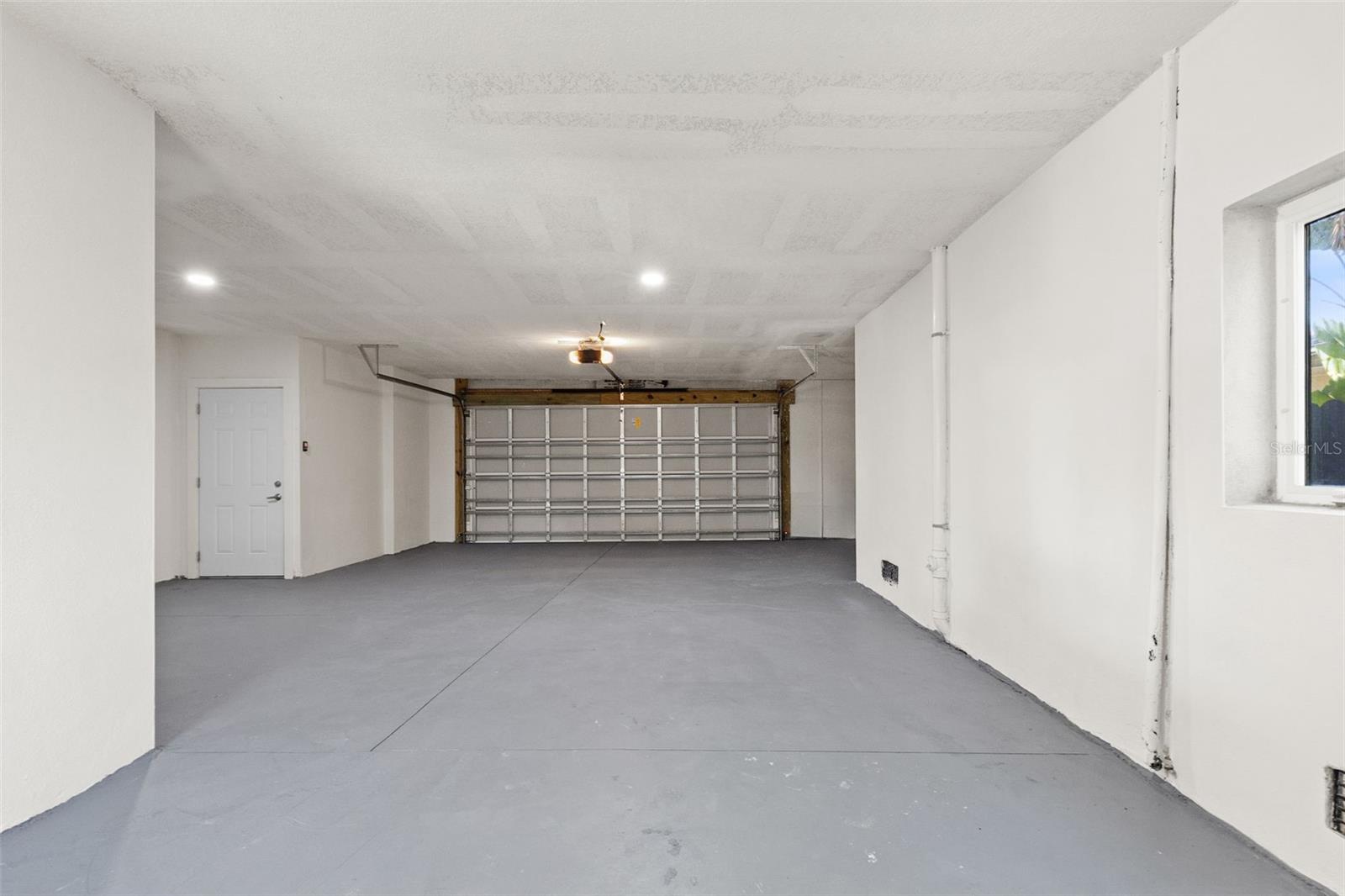 3835 SHORE ACRES BLVD NE, ST PETERSBURG, FL, 33703