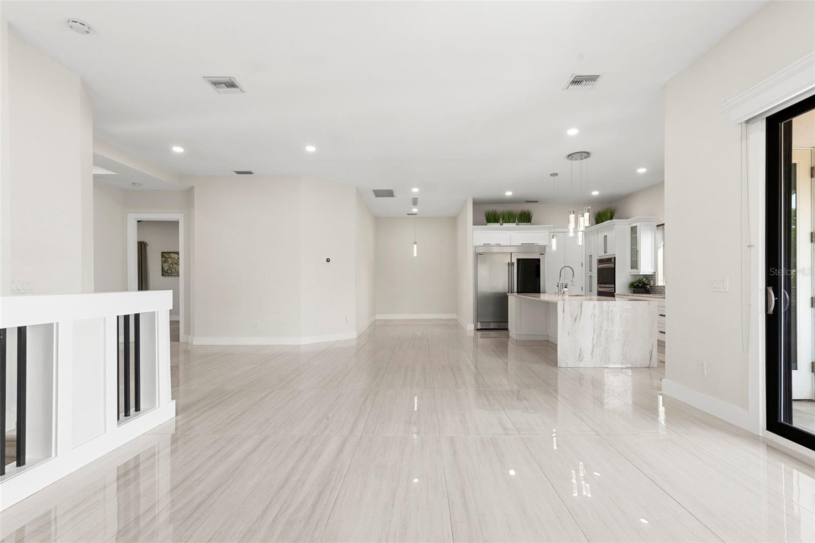 3835 SHORE ACRES BLVD NE, ST PETERSBURG, FL, 33703