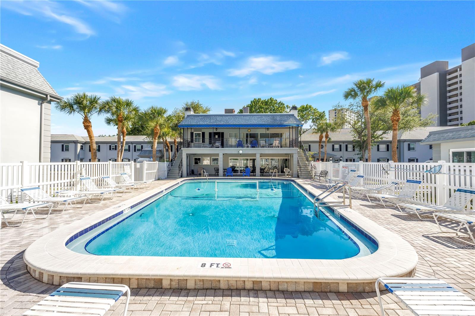 6960 SUNSET DR S #1B, SOUTH PASADENA, FL, 33707