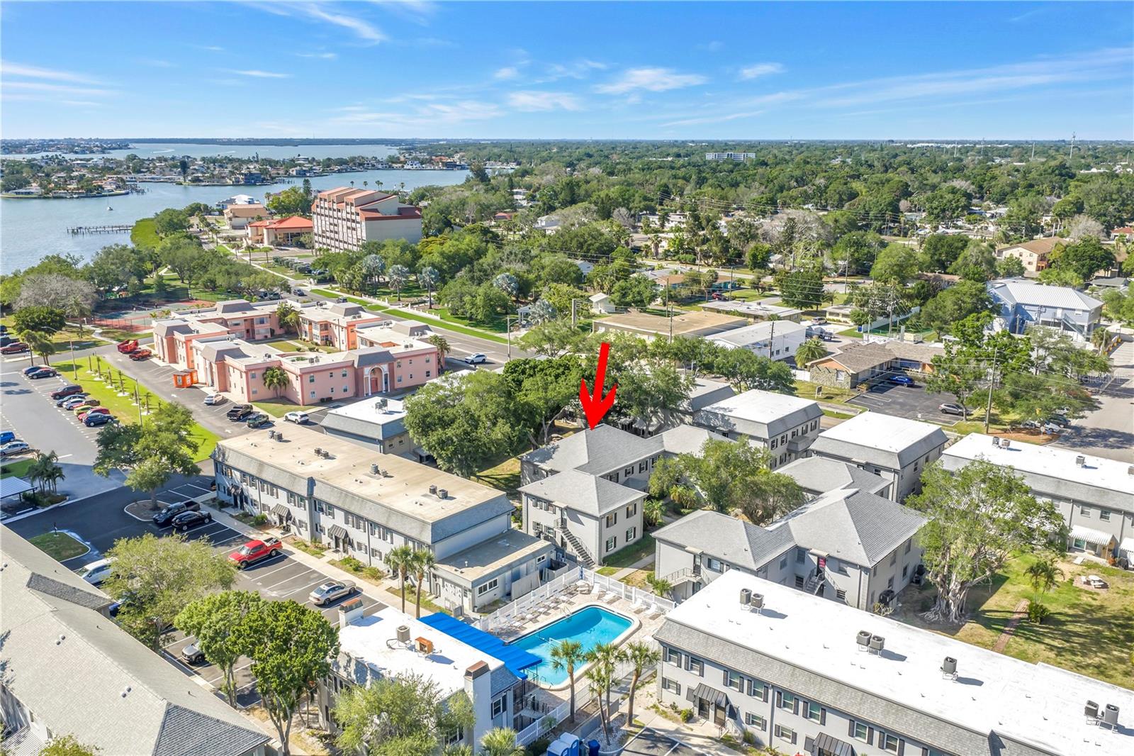 6960 SUNSET DR S #1B, SOUTH PASADENA, FL, 33707