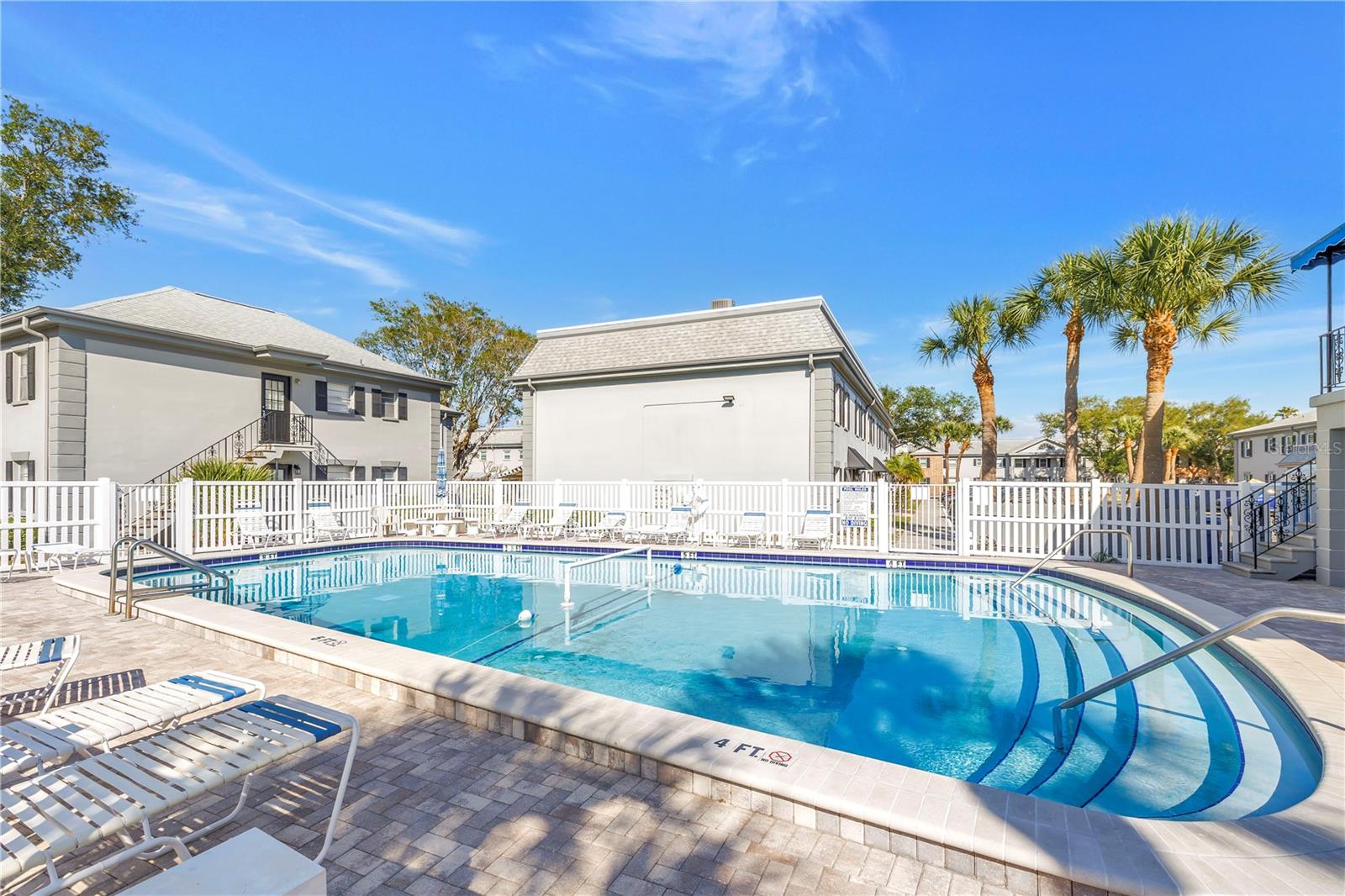 6960 SUNSET DR S #1B, SOUTH PASADENA, FL, 33707