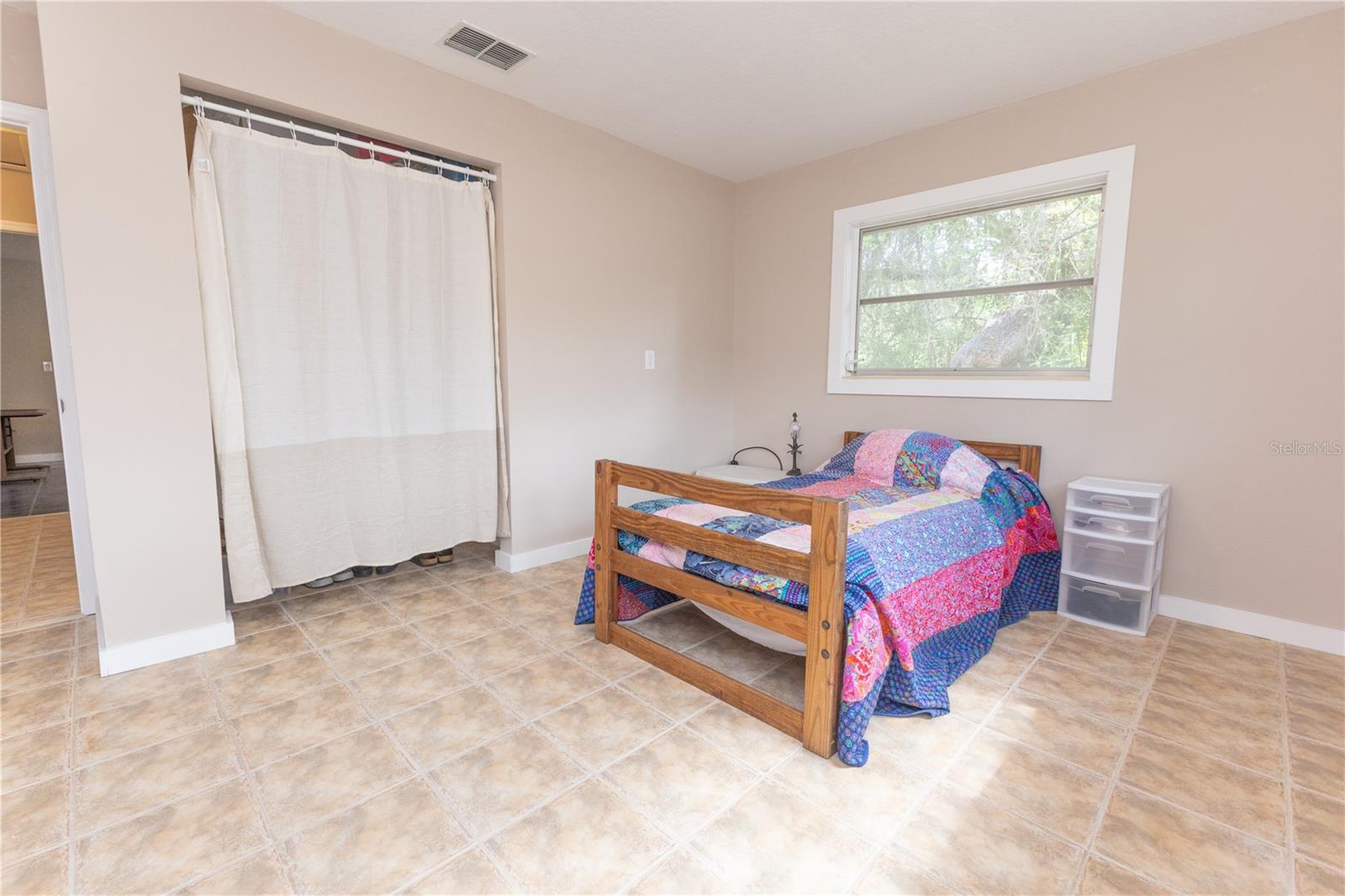 5175 AZALEA CIR, DADE CITY, FL, 33523