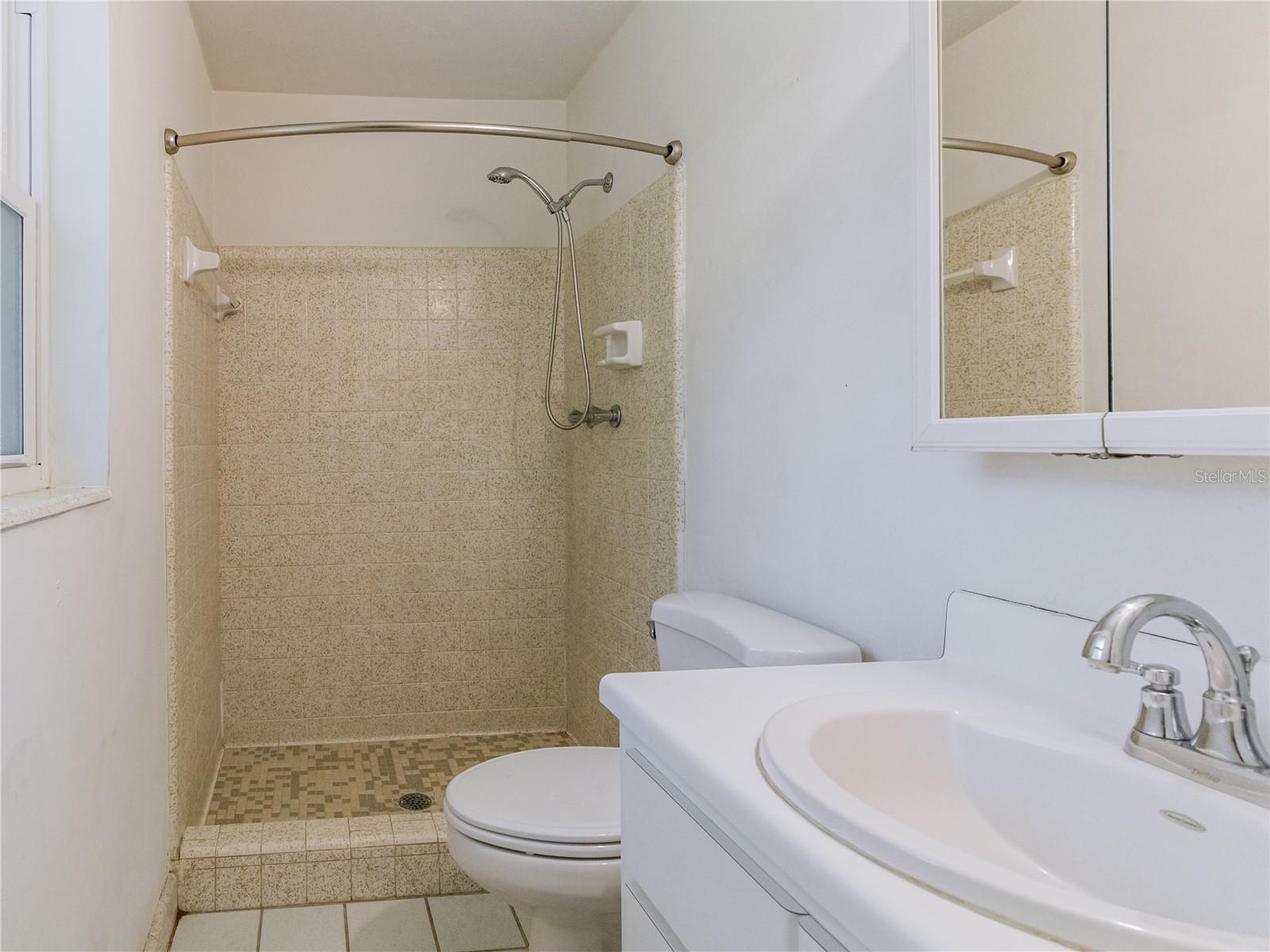 2440 NW 54TH AVE, GAINESVILLE, FL, 32653