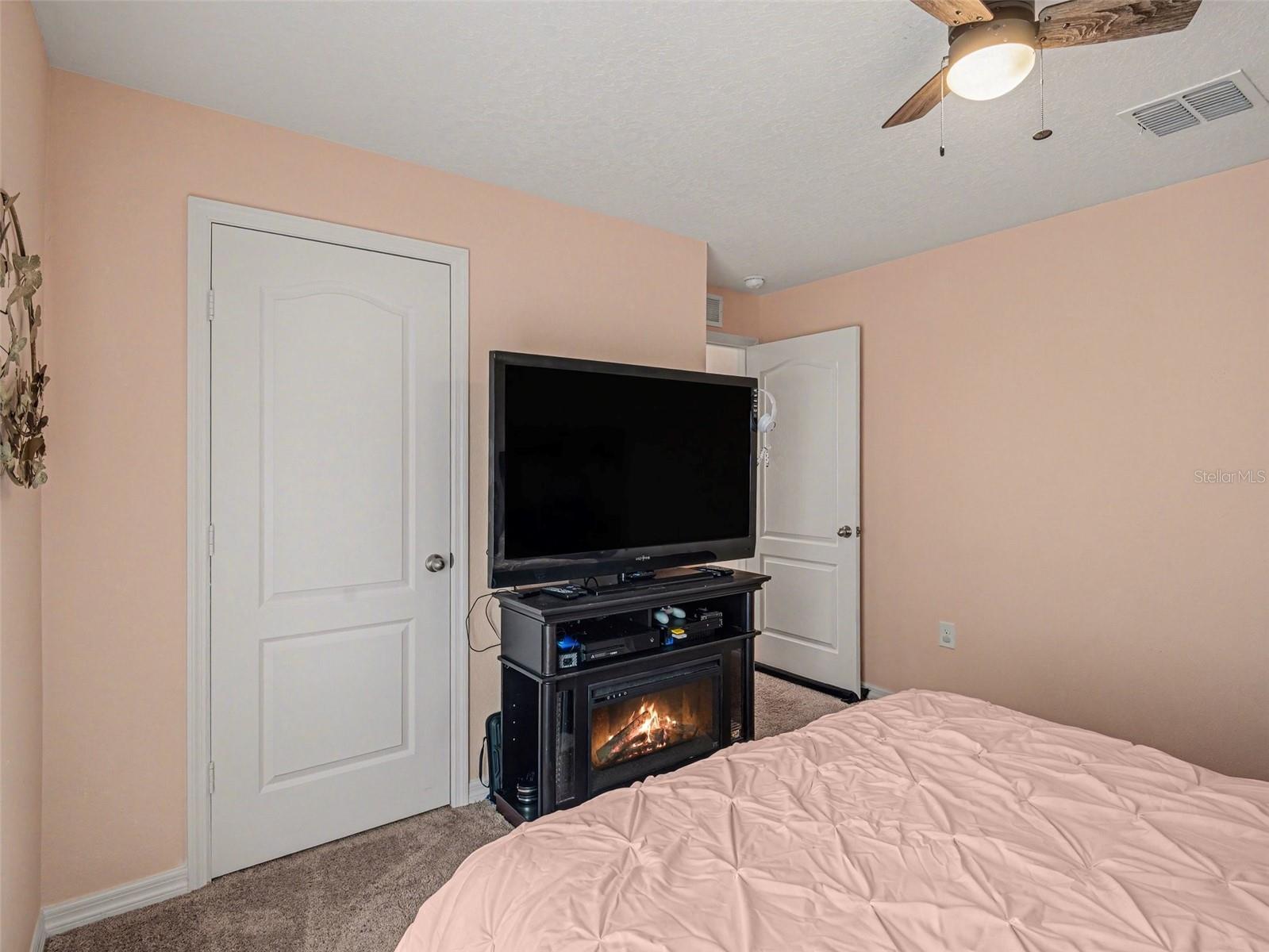 820 CHATHAM WALK DR, RUSKIN, FL, 33570