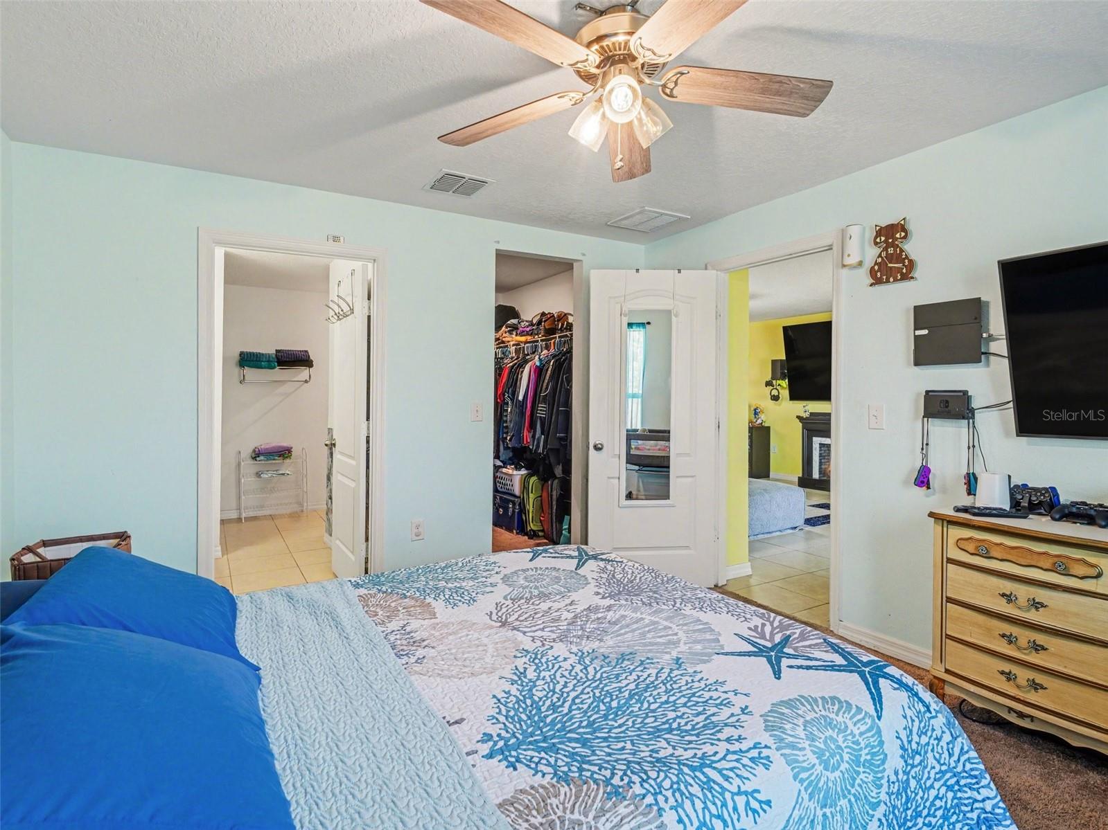 820 CHATHAM WALK DR, RUSKIN, FL, 33570