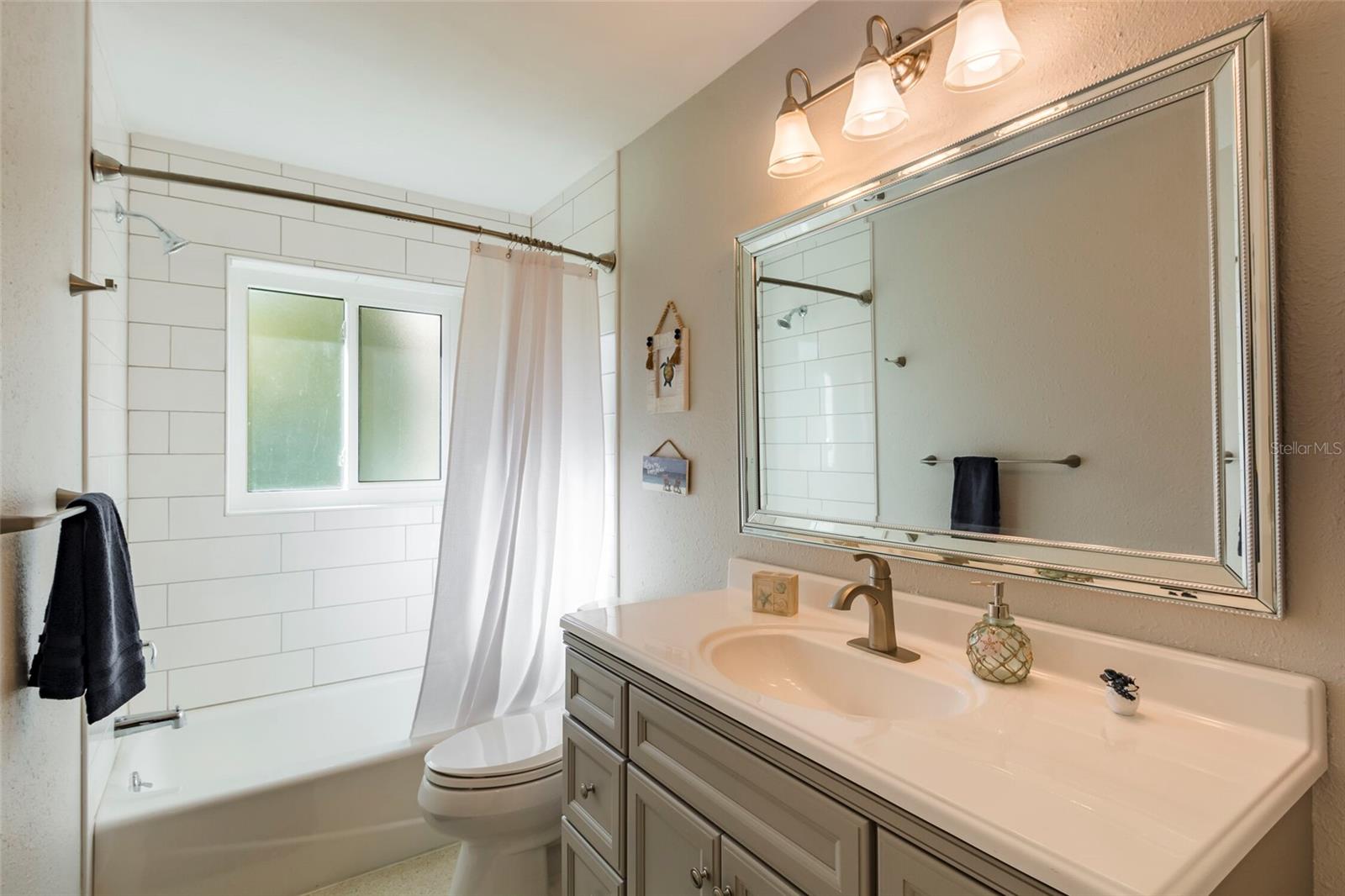 3005 CHASE CIR, SARASOTA, FL, 34231