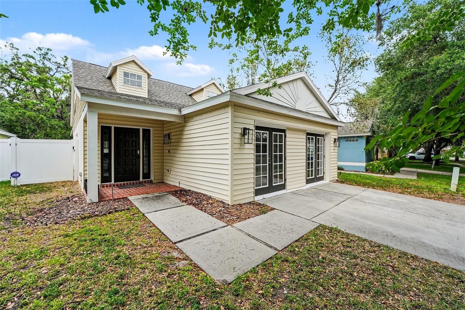 5865 MEADOWPARK PL, LITHIA, FL, 33547