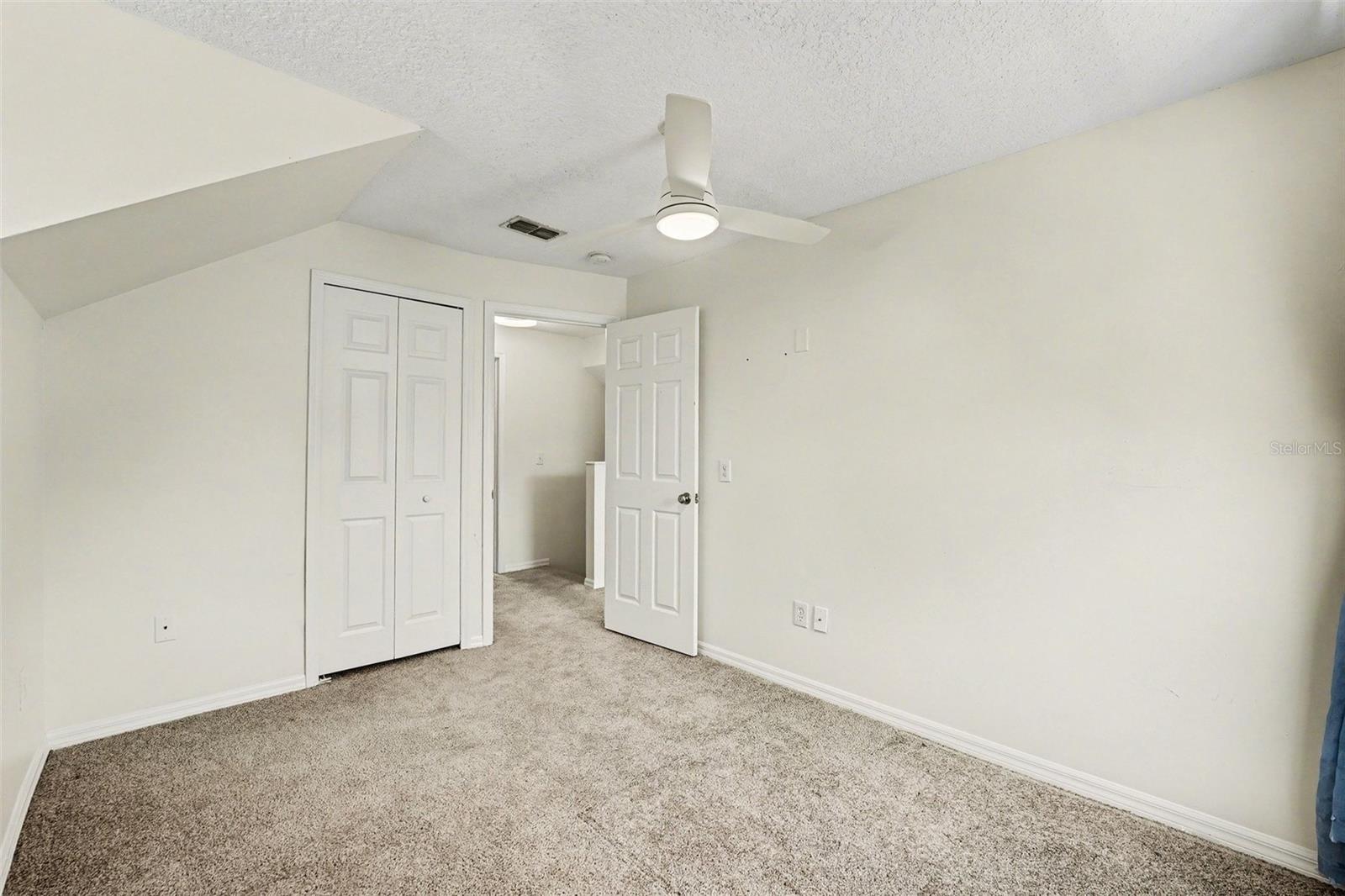 5865 MEADOWPARK PL, LITHIA, FL, 33547