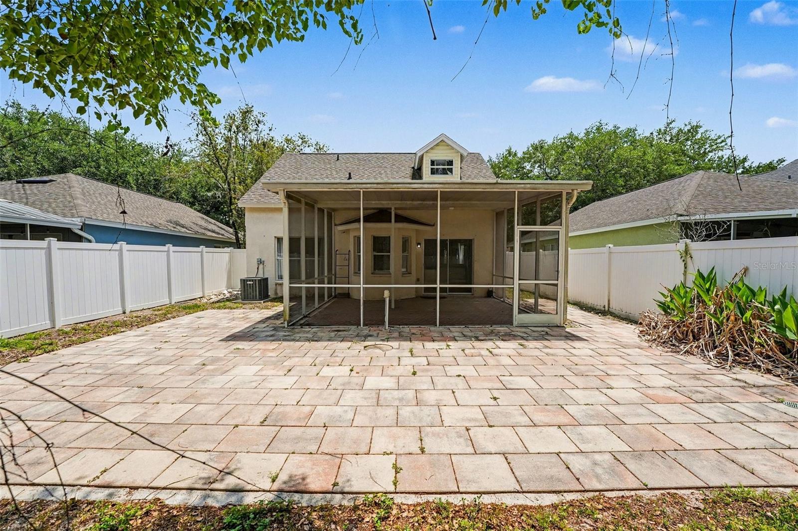 5865 MEADOWPARK PL, LITHIA, FL, 33547