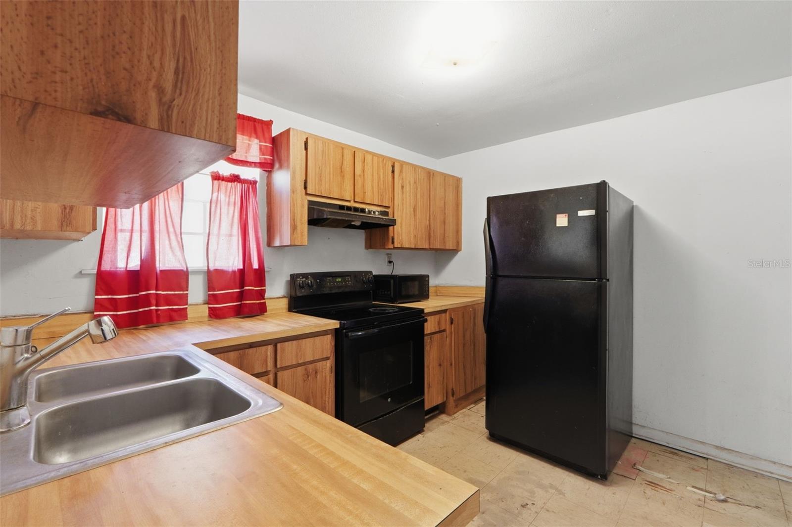 1301 E WILDER AVE, TAMPA, FL, 33603