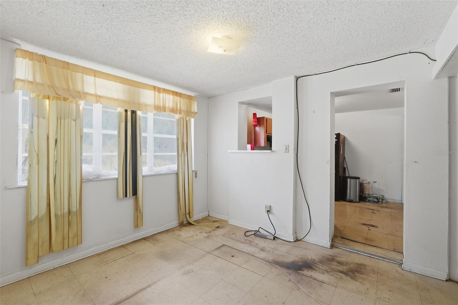 1301 E WILDER AVE, TAMPA, FL, 33603