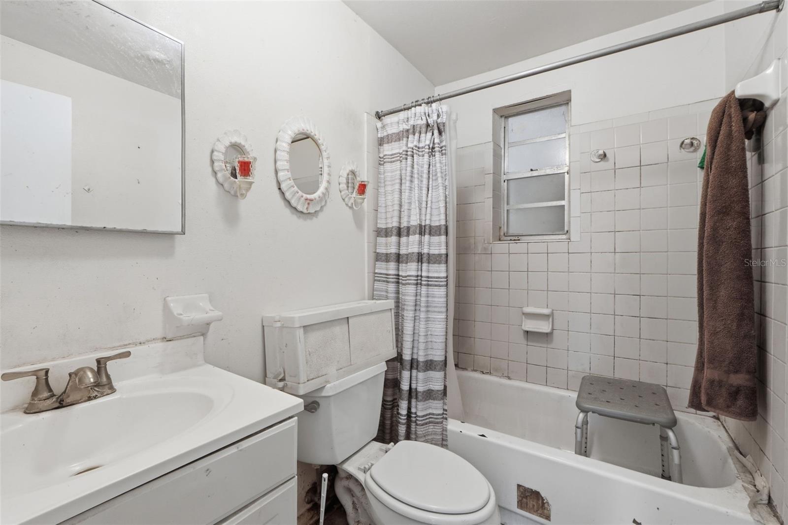 1301 E WILDER AVE, TAMPA, FL, 33603