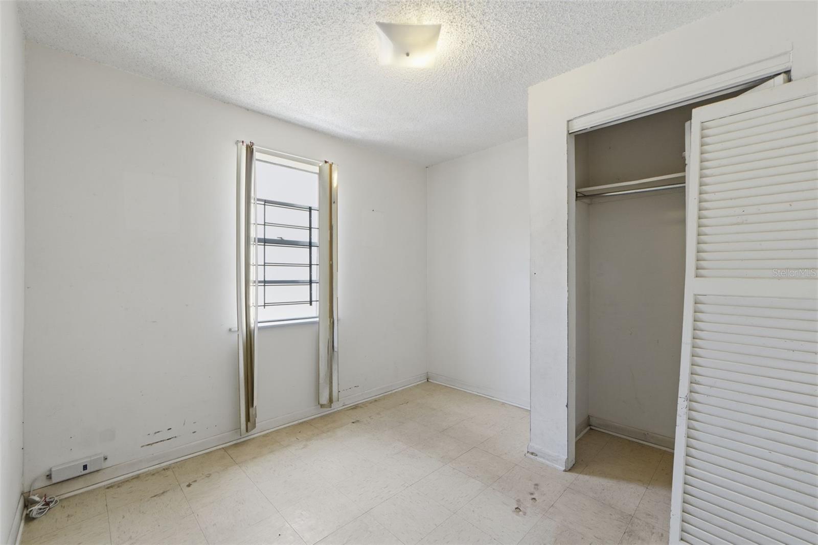 1301 E WILDER AVE, TAMPA, FL, 33603