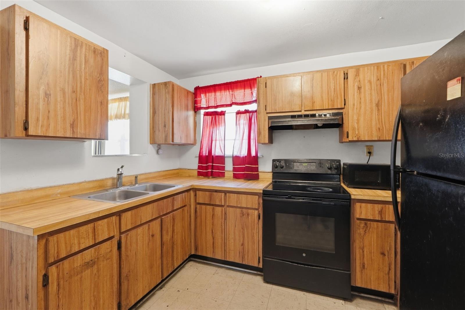 1301 E WILDER AVE, TAMPA, FL, 33603