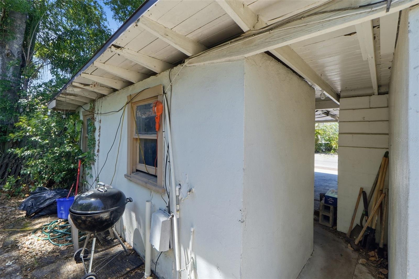 1301 E WILDER AVE, TAMPA, FL, 33603