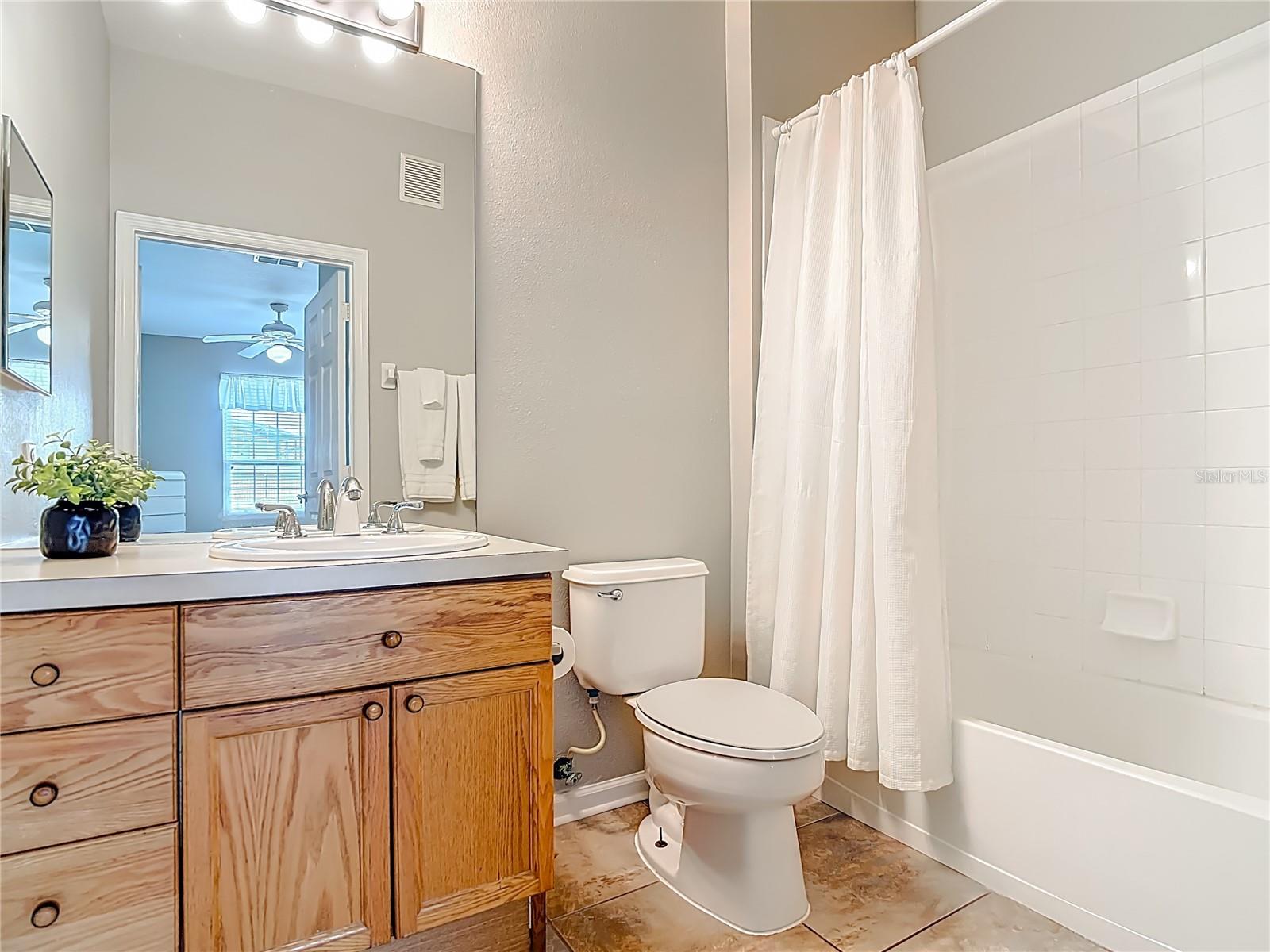 8100 PRINCESS PALM LN #101, KISSIMMEE, FL, 34747